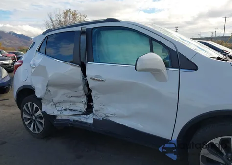 2022 Buick Encore Awd Preferred z USA, uszkodzony, nr VIN KL4CJESM6NB527246